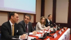 Στιγμιότυπο από τη διάσκεψη, στα μέσα της φωτογραφίας - ο υπουργός Περιφερειακής Ανάπτυξης Ρόσεν Πλέβνελιεφ
